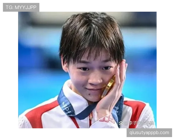 伏明霞跳水拿金牌那会儿，谁还记得她后来嫁豪门连生三胎还天天素颜买菜？